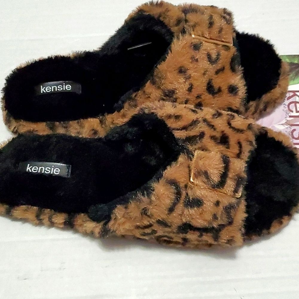 Kensie Leopard Print Soft Fuzzy Memory Foam Slipp… - image 3